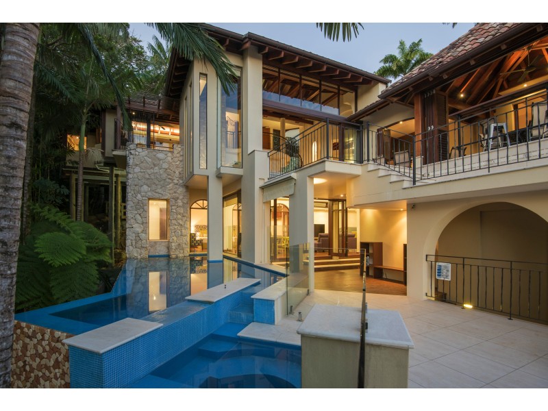 44 Island Point Road, Port Douglas QLD 4877