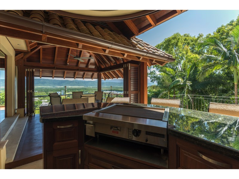 44 Island Point Road, Port Douglas QLD 4877