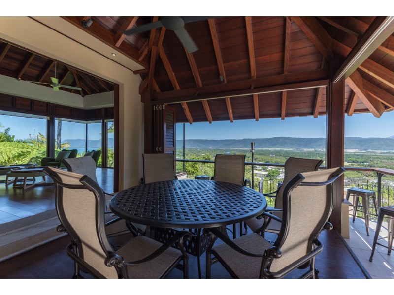 44 Island Point Road, Port Douglas QLD 4877