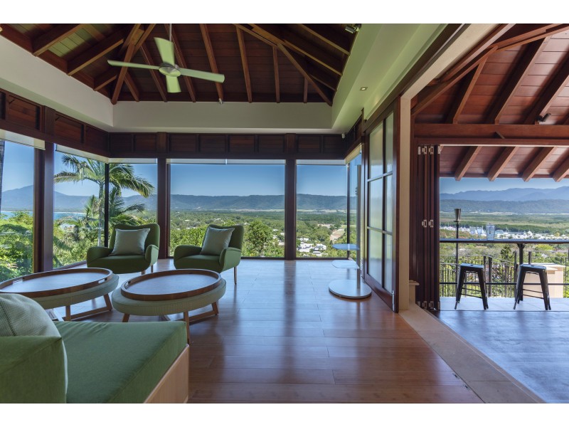 44 Island Point Road, Port Douglas QLD 4877