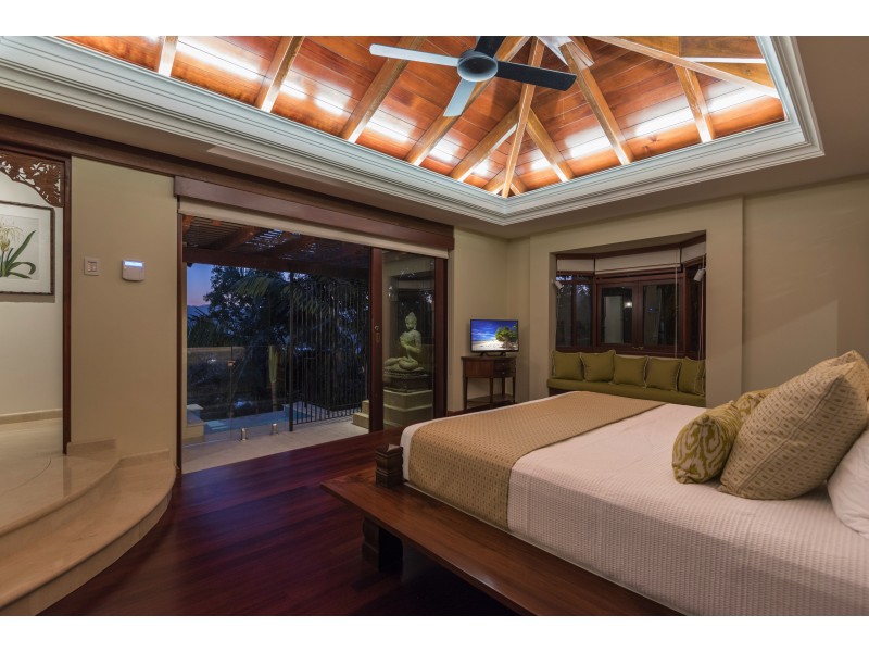 44 Island Point Road, Port Douglas QLD 4877