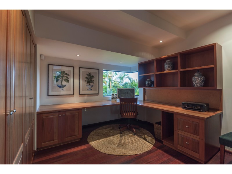 44 Island Point Road, Port Douglas QLD 4877