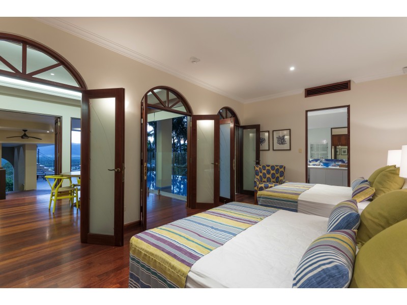44 Island Point Road, Port Douglas QLD 4877