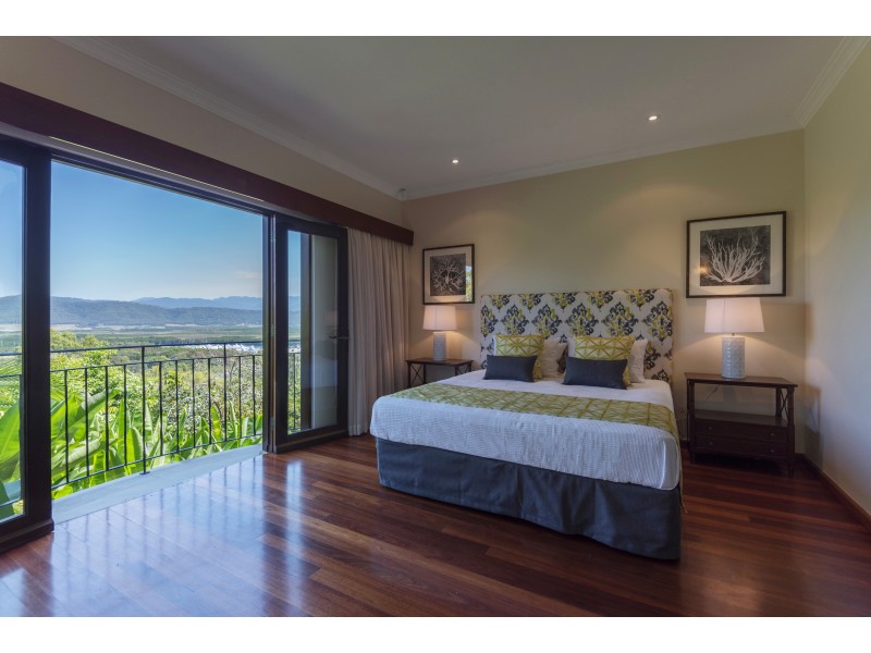 44 Island Point Road, Port Douglas QLD 4877
