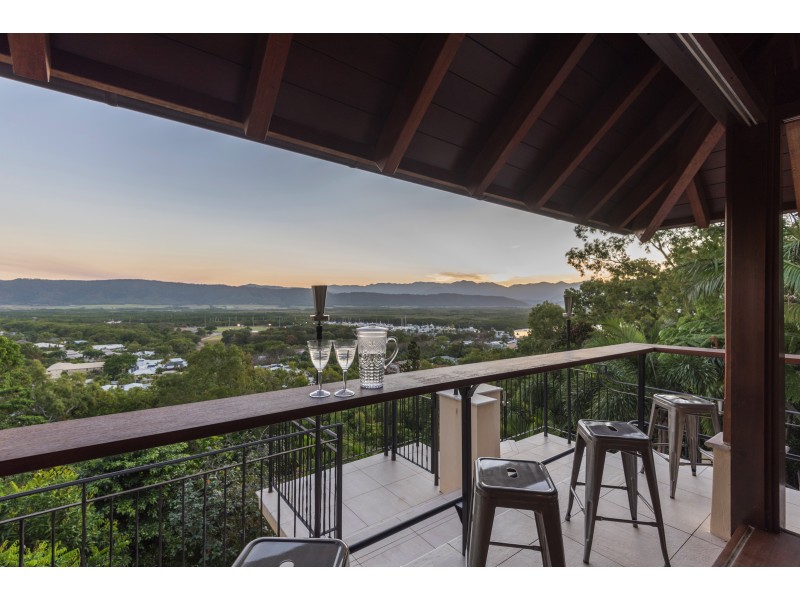 44 Island Point Road, Port Douglas QLD 4877