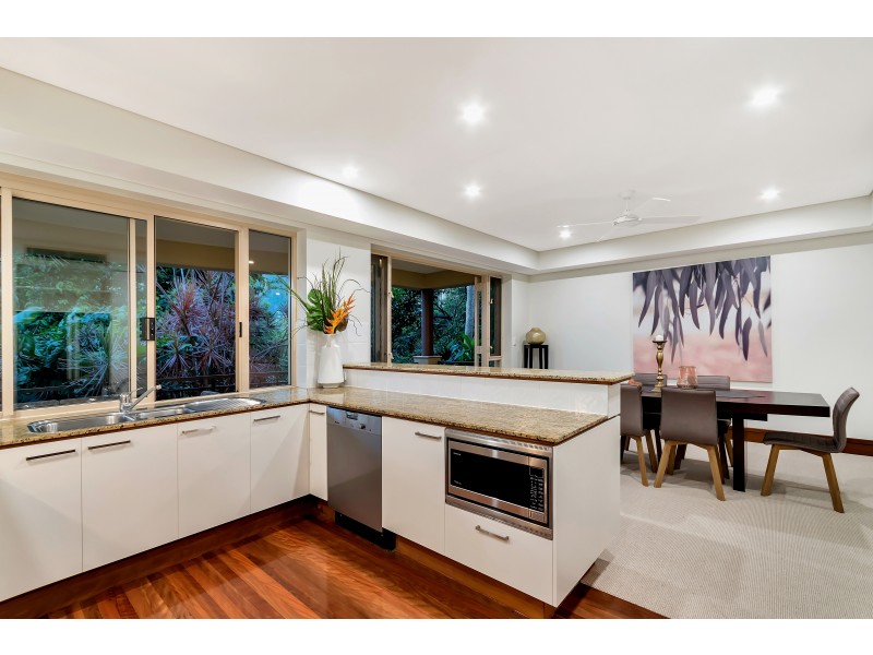 4 ‘Munbilla’, 17 Colonel Cummings Dr, Palm Cove QLD 4879
