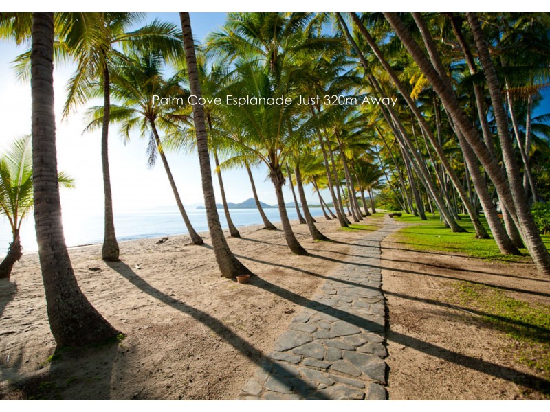 32 Veivers Rd, Palm Cove QLD 4879
