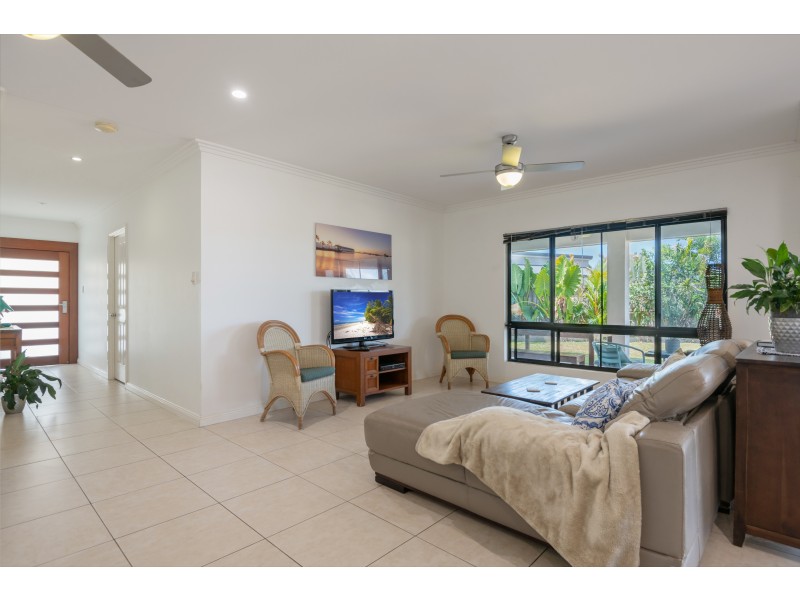 23 Dulku Cl, Port Douglas QLD 4877