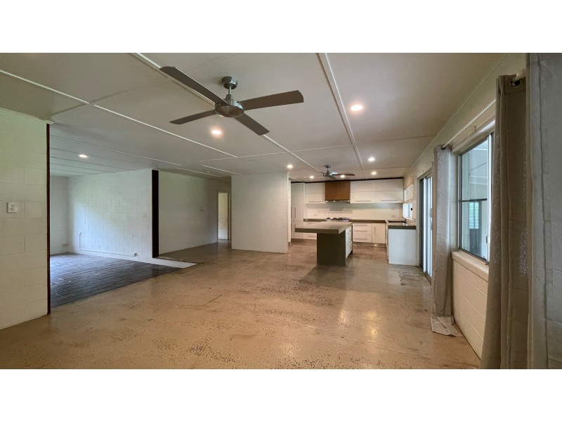 23 Bougainvilia St, Cooya Beach QLD 4873