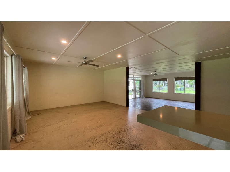 23 Bougainvilia St, Cooya Beach QLD 4873
