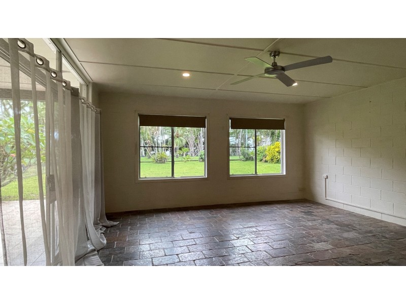 23 Bougainvilia St, Cooya Beach QLD 4873