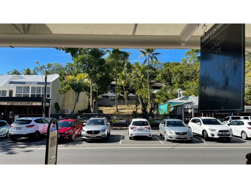 10 Macrossan St, Port Douglas QLD 4877