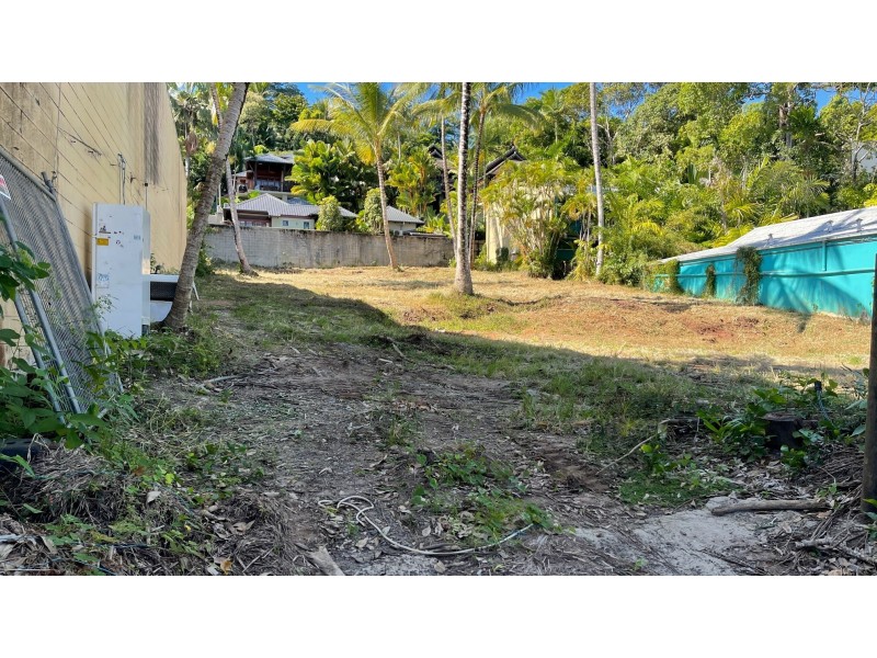 10 Macrossan St, Port Douglas QLD 4877