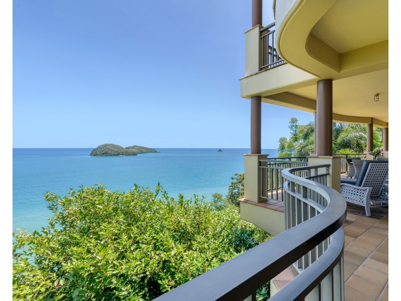 1 ‘Munbilla’ / 17 Colonel Cummings Dr, Palm Cove QLD 4879