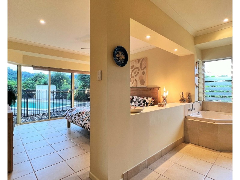 3 Duwar Cl, Wonga Beach QLD 4873