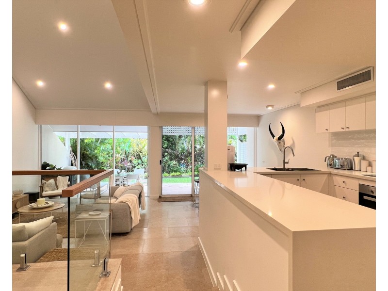 Mirage Villa 449 Pandanus Way South, Port Douglas QLD 4877