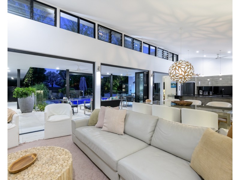 41 Beachfront Mirage Dr, Port Douglas QLD 4877