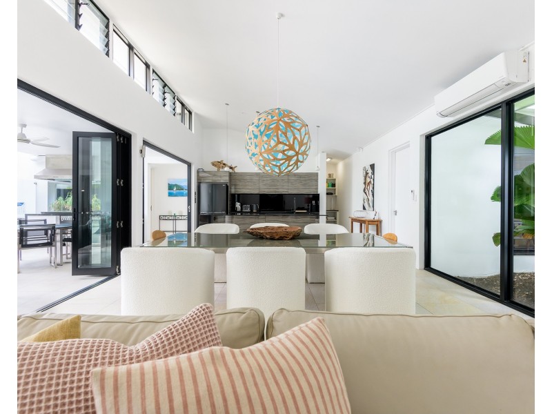 41 Beachfront Mirage Dr, Port Douglas QLD 4877
