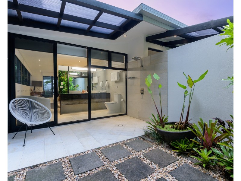 41 Beachfront Mirage Dr, Port Douglas QLD 4877