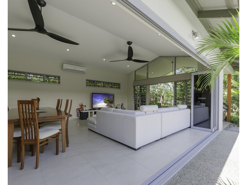 33 Ulysses Ave, Port Douglas QLD 4877