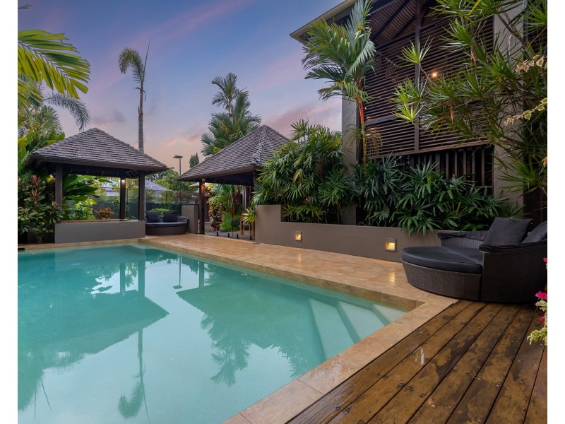 35 Beachfront Mirage Dr, Port Douglas QLD 4877