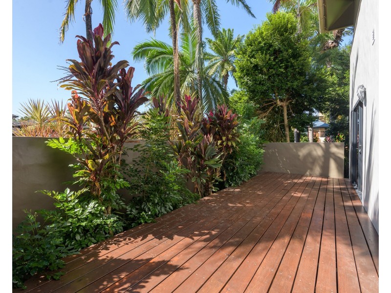 35 Beachfront Mirage Dr, Port Douglas QLD 4877