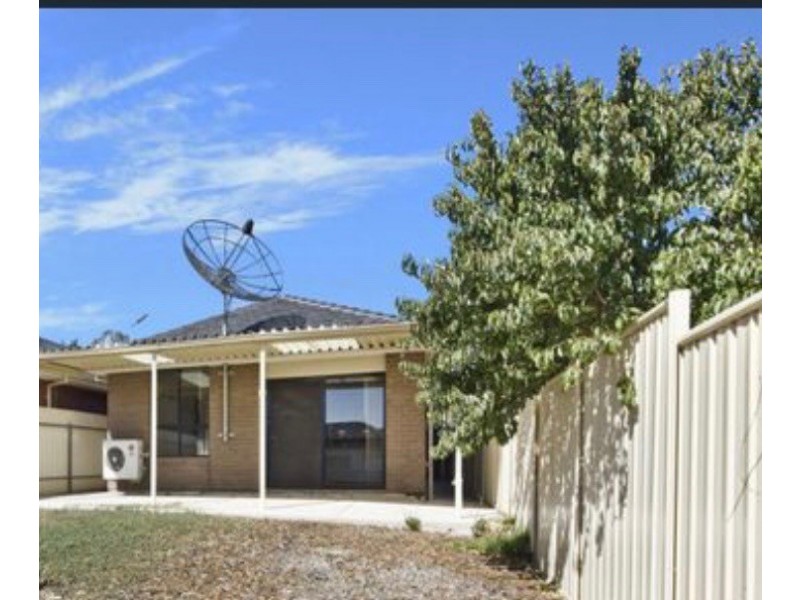 4A Melrose Avenue, Clearview SA 5085