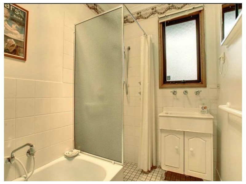 2 MILLIGAN DRIVE, Para Vista SA 5093