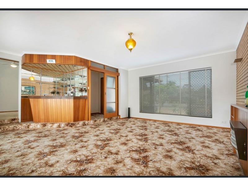 34 Buckingham Drive, Salisbury East SA 5109