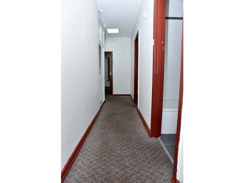 422 Bridge Road, Para Hills West SA 5096