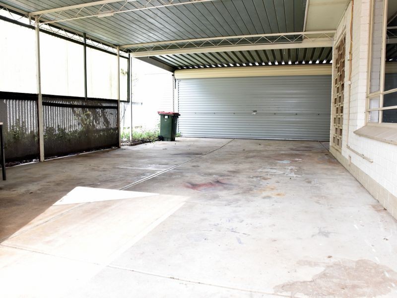 422 Bridge Road, Para Hills West SA 5096