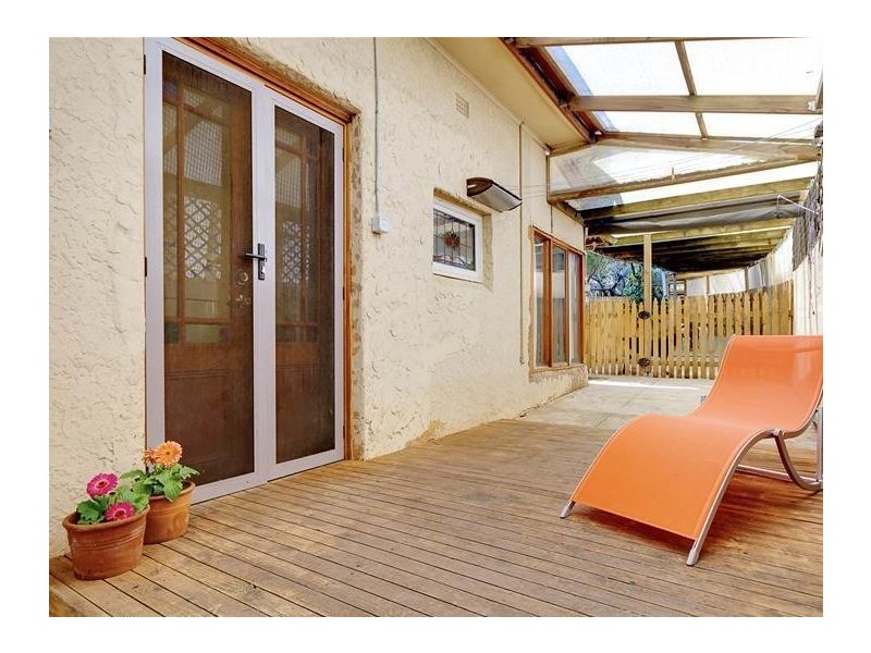11A Churchill Road, Ovingham SA 5082