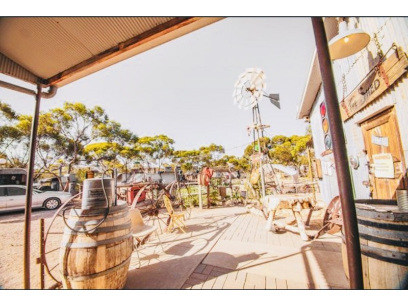 19042 Sturt Highway, Monash SA 5342
