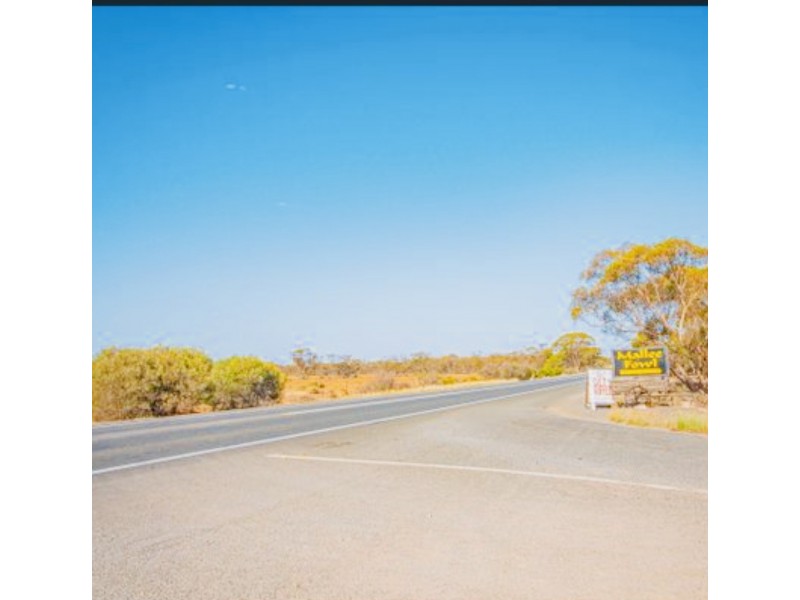 19042 Sturt Highway, Monash SA 5342