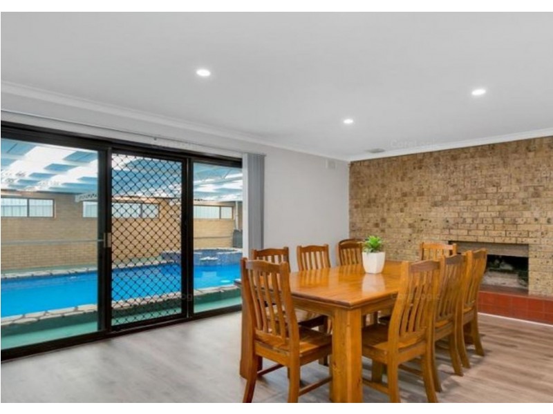 7 Pangari Drive, Fairview Park SA 5126