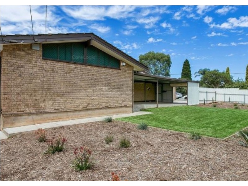 7 Pangari Drive, Fairview Park SA 5126