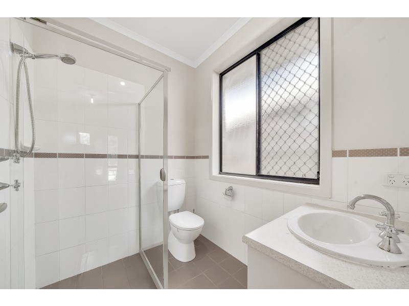 4A Melrose Avenue, Clearview SA 5085