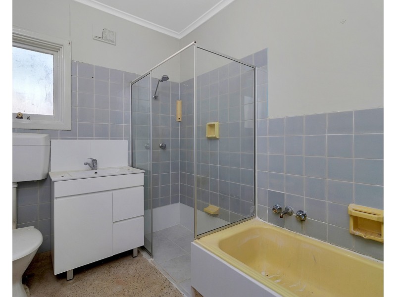 2 Barritt Street, Elizabeth Downs SA 5113