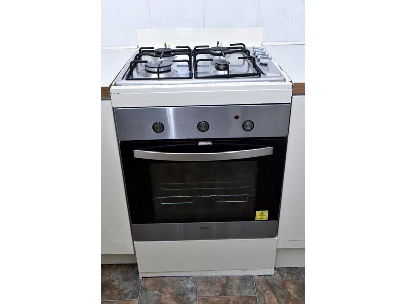 422 Bridge Road, Para Hills West SA 5096