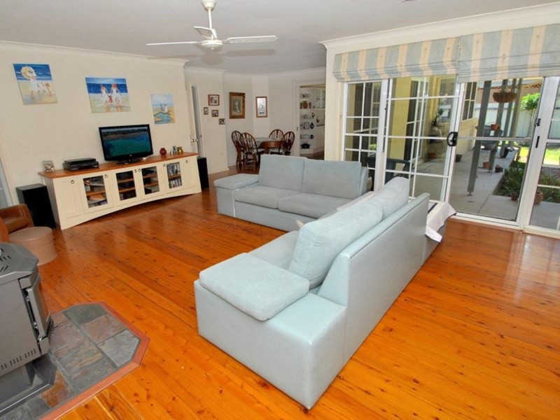 42 Bay Street, Callala Bay NSW 2540