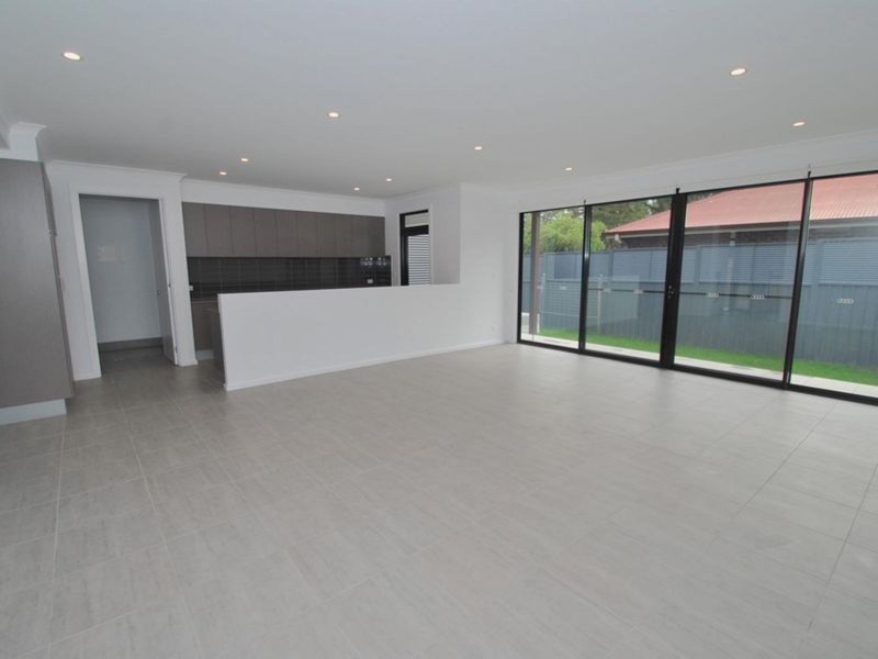 1/3 Sheaffe Street, Callala Bay NSW 2540