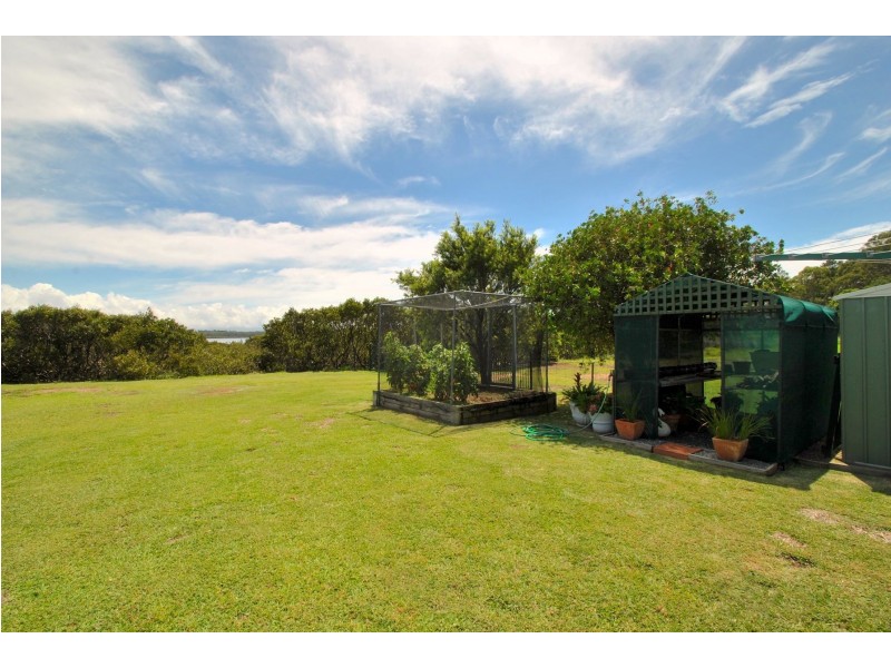 17 Brighton Parade, Culburra Beach NSW 2540
