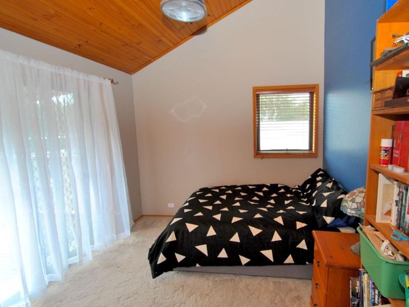 69 Roskell Road, Callala Beach NSW 2540