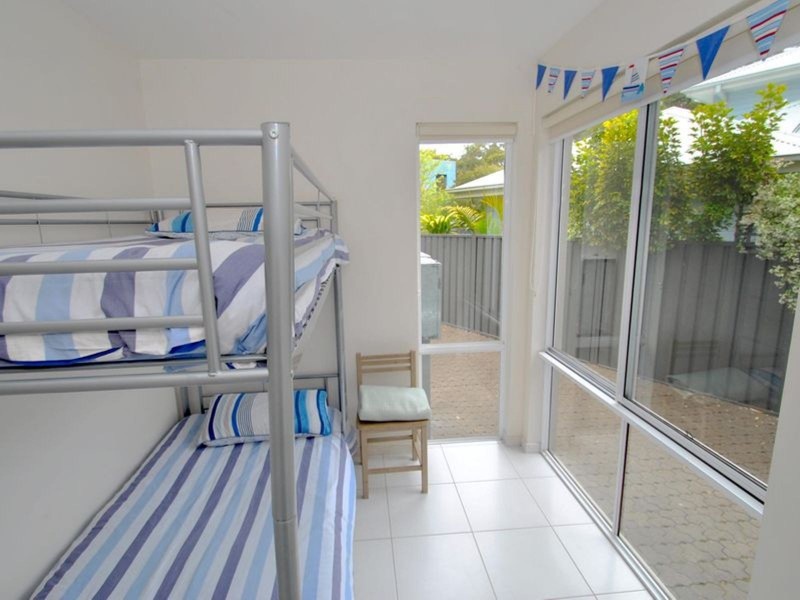 41 Caffery Circuit, Callala Beach NSW 2540