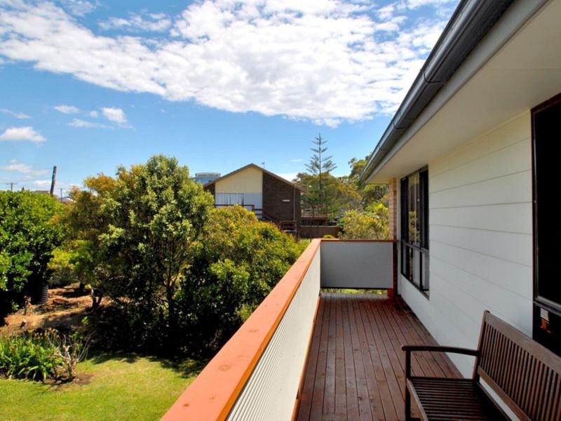 141 The Lake Circuit, Culburra Beach NSW 2540
