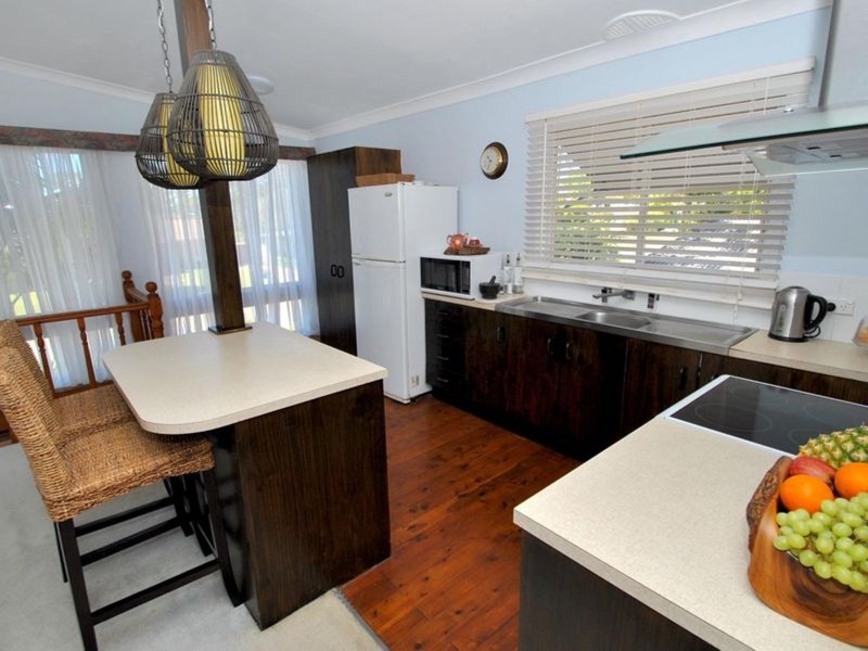 14 Queen Mary Street, Callala Beach NSW 2540