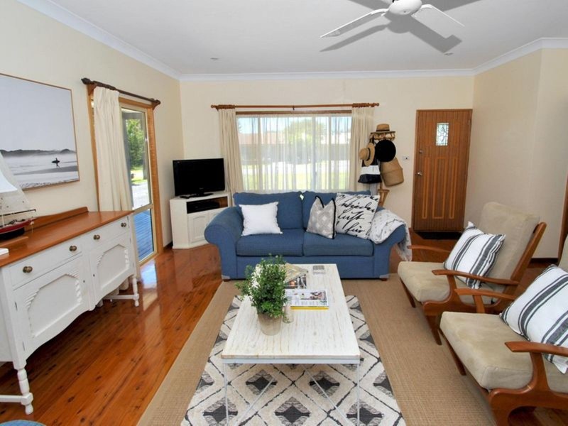 17 Allerton Avenue, Culburra Beach NSW 2540