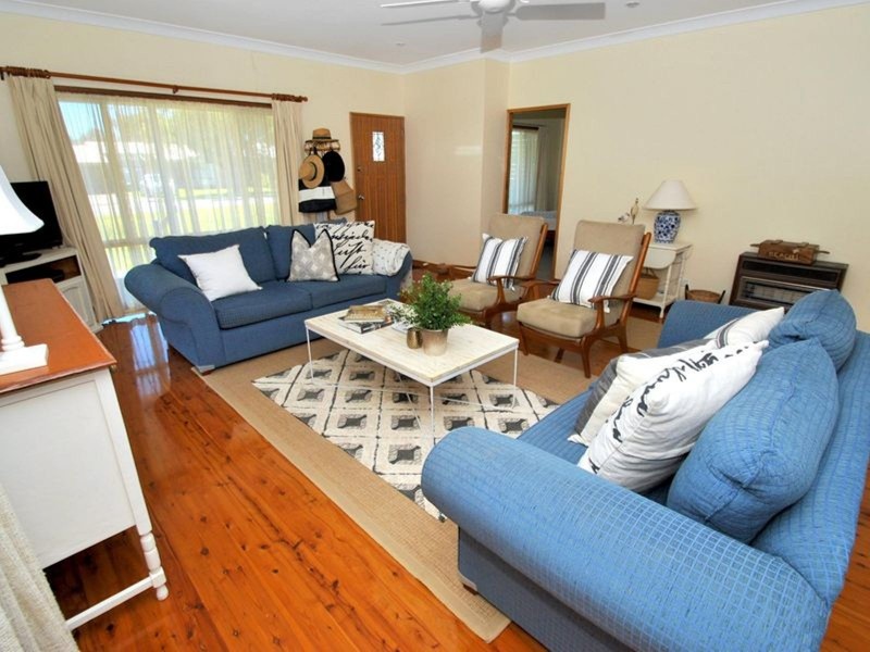 17 Allerton Avenue, Culburra Beach NSW 2540
