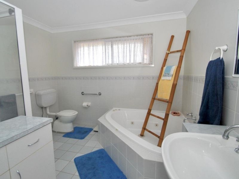 72 Sheaffe Street, Callala Bay NSW 2540