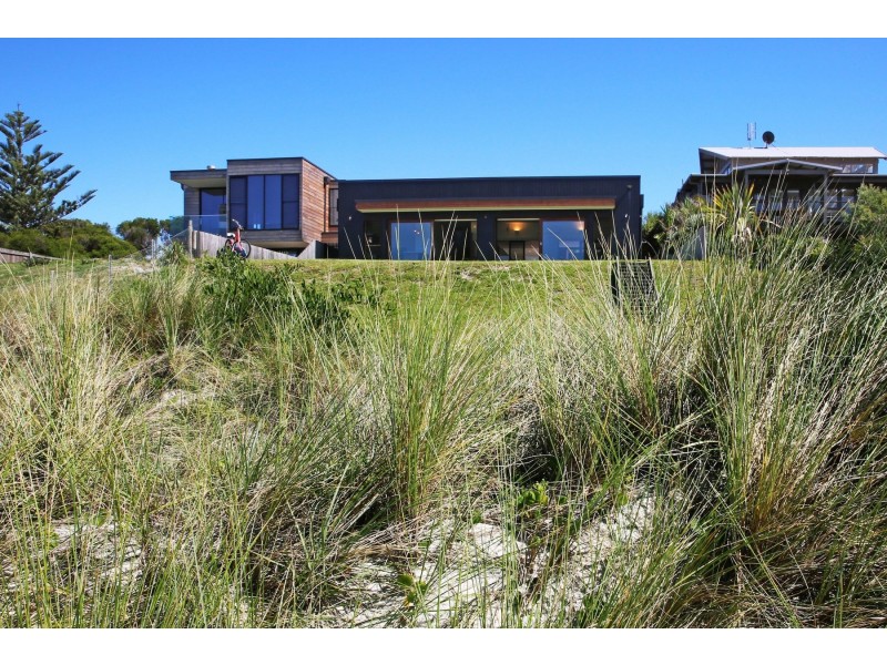 95 Quay Road, Callala Beach NSW 2540